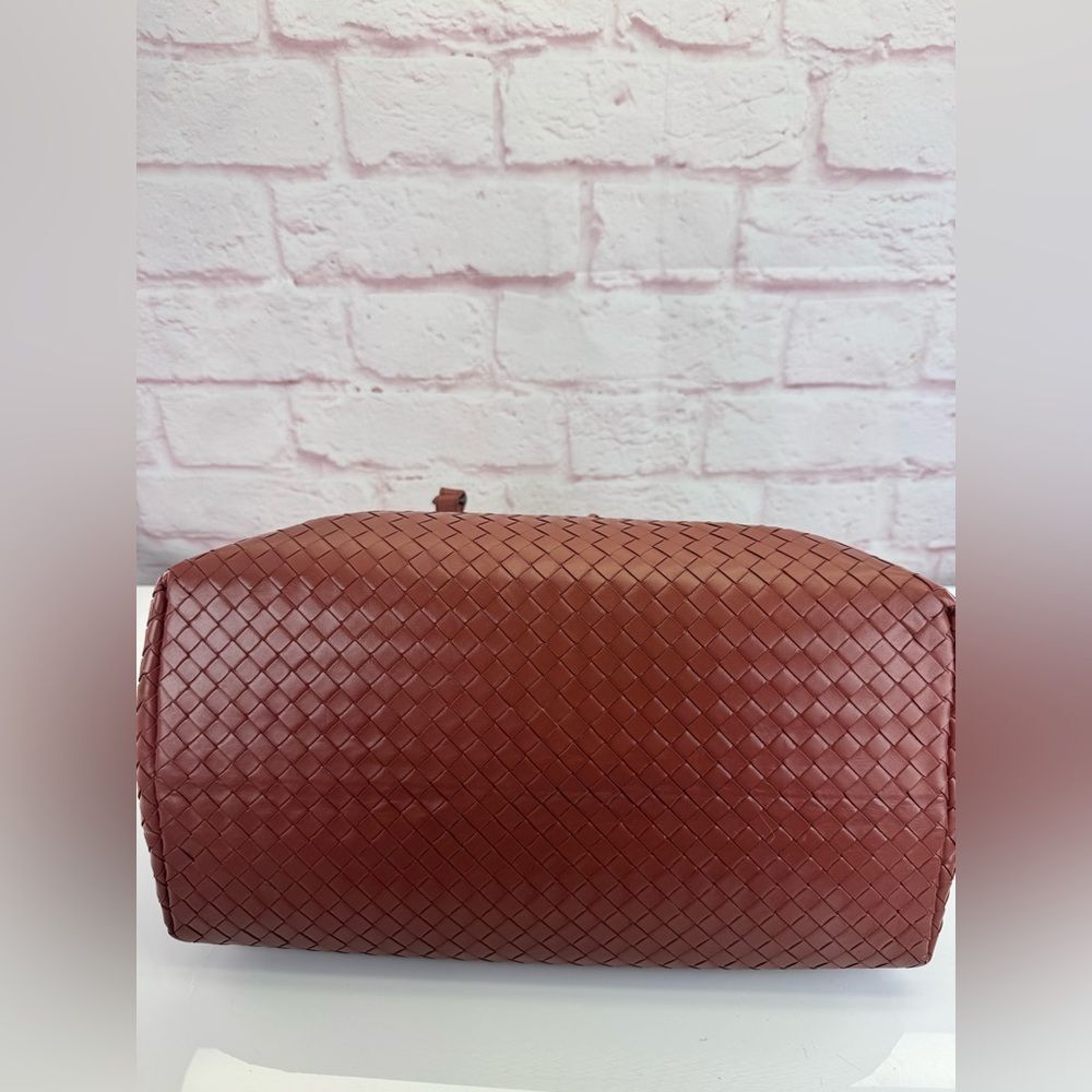 Bottega Veneta Medium Nappa Intrecciato Roma Tote - Picture 7 of 15